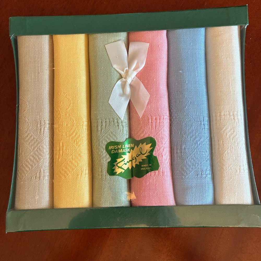 Irish Linen Vintage Easter Colors Pastel Napkins Set FINGAL